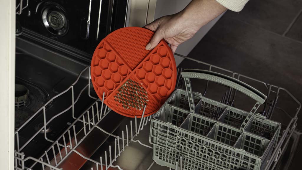 Tapis de Léchage Cercle en Nid d'Abeille & Douce Collines pour Chat et Chien - Rouge